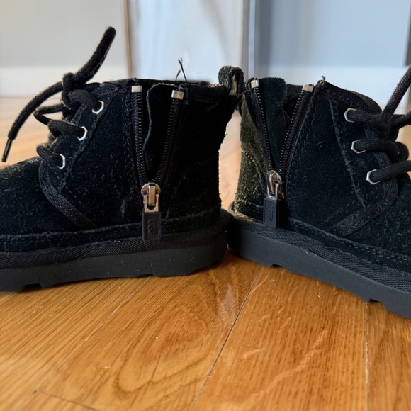 UGG neumel toddler - Picture 3 of 3